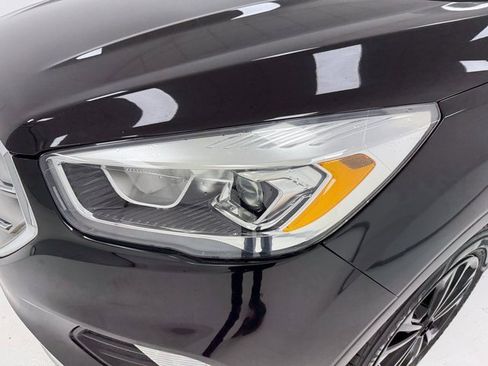 Used 2018 Ford Escape SEL image 6