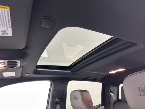 New 2025 Chevrolet Colorado ZR2 w/ ZR2 Bison Edition image 31