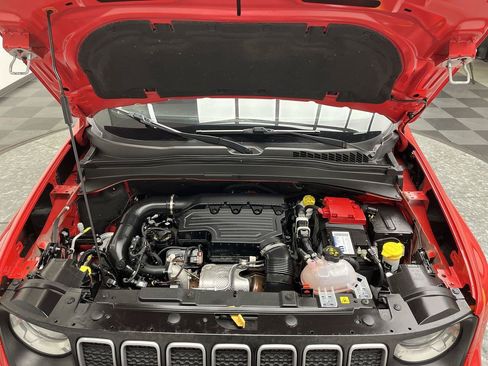 Used 2022 Jeep Renegade Sport w/ Sport Appearance Group AWD/4WD image 23