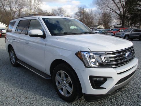 Used 2021 Ford Expedition XLT image 7