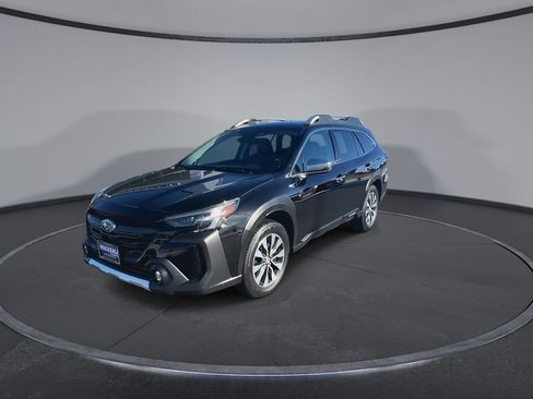 Used 2023 Subaru Outback Touring image 4