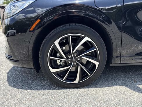 Certified 2024 Lincoln Corsair Grand Touring w/ Equipment Group 301A AWD/4WD image 10