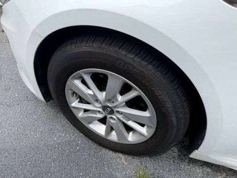 Used 2016 Kia Optima LX FWD image 7
