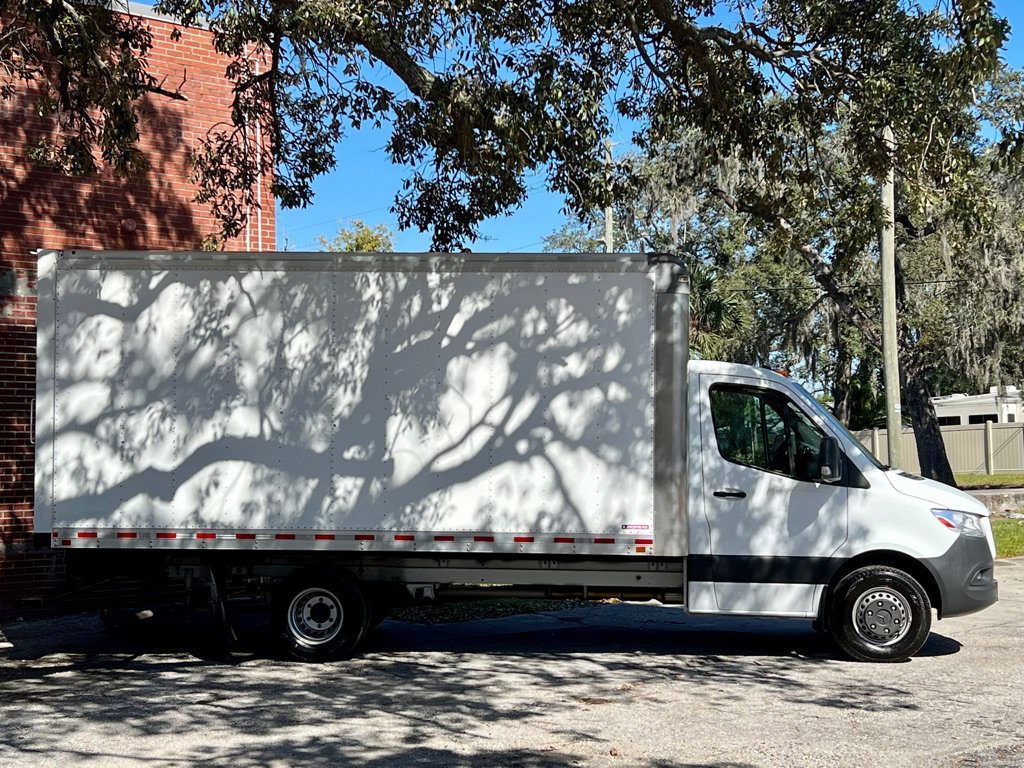 Used 2019 Mercedes-Benz Sprinter 170 w/ Premium Plus Package image 42
