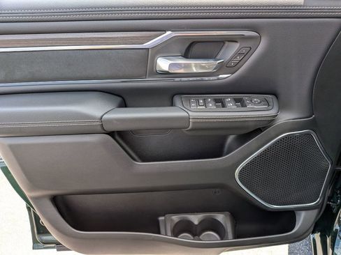 New 2026 RAM 1500 Laramie AWD/4WD image 29