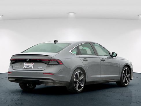 Certified 2025 Honda Accord Sport image 6