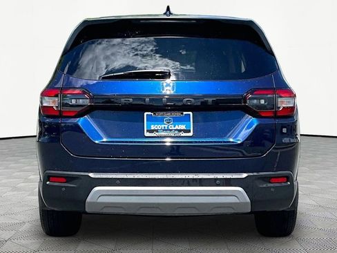 Used 2025 Honda Pilot EX-L image 7