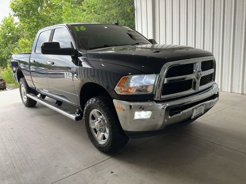 Used 2016 RAM 2500 SLT w/ Luxury Group AWD/4WD image 21