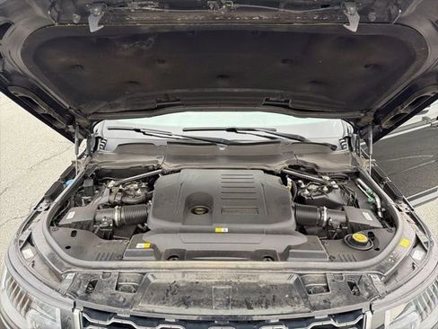 Used 2022 Land Rover Range Rover Sport HSE Silver Edition image 25