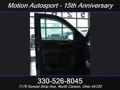 Used 2023 Chevrolet Silverado 1500 Custom AWD/4WD image 11