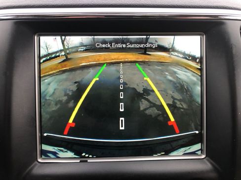 Used 2018 Jeep Grand Cherokee Limited image 33