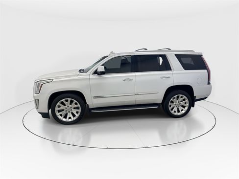 Used 2016 Cadillac Escalade Luxury image 5