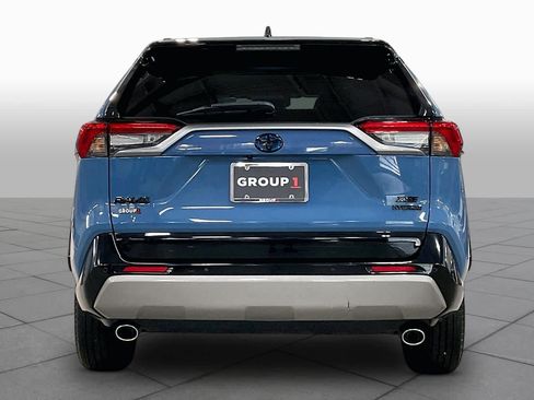 Used 2023 Toyota RAV4 XSE AWD/4WD image 5