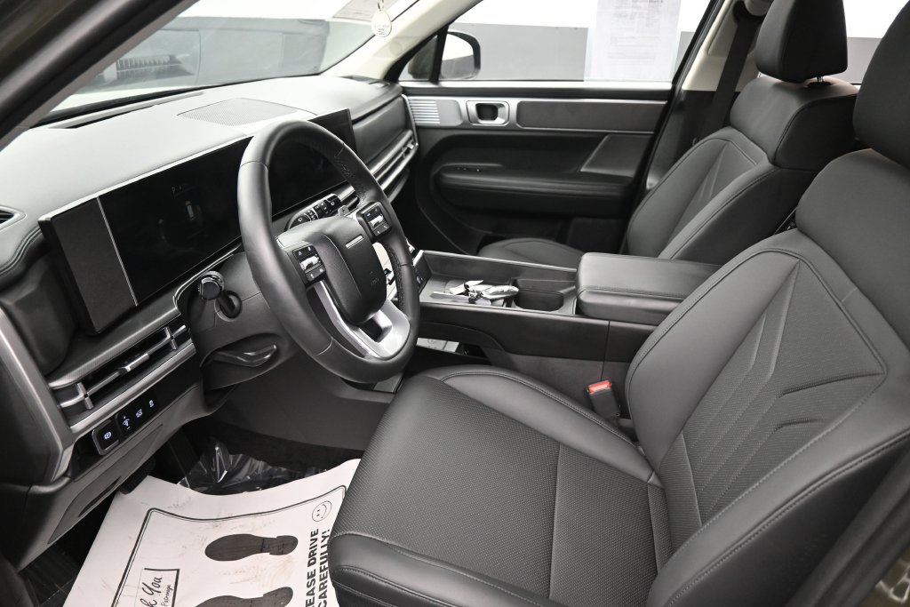 Used 2026 Hyundai Santa Fe SEL FWD image 20