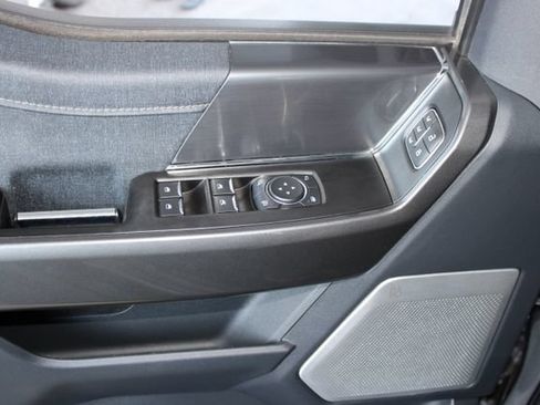 Used 2021 Ford F150 Lariat w/ Equipment Group 502A High AWD/4WD image 28
