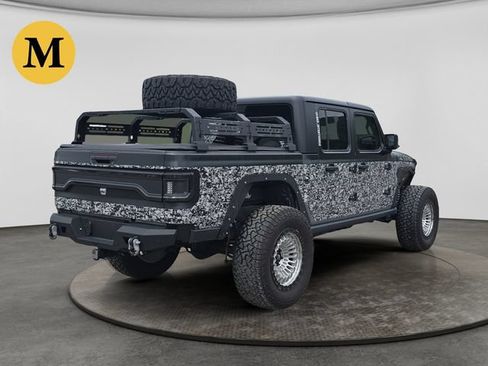 Used 2024 Jeep Gladiator Sport AWD/4WD image 5