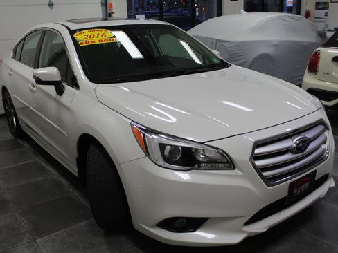 Used 2016 Subaru Legacy 2.5i Limited image 3