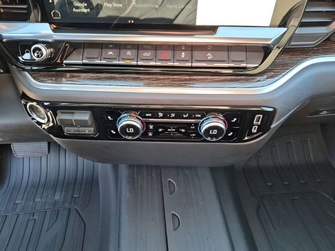 New 2026 GMC Sierra 1500 SLE image 39