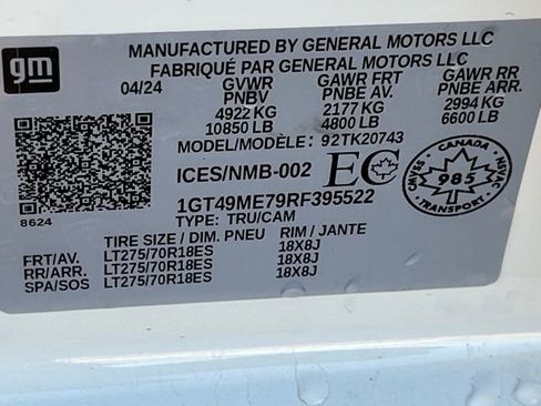 Used 2024 GMC Sierra 2500 SLE w/ SLE Convenience Package image 28