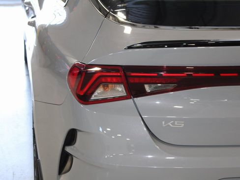 Used 2023 Kia K5 GT-Line image 36