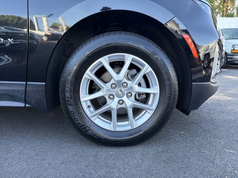 Used 2024 Chevrolet Equinox LT AWD/4WD image 13