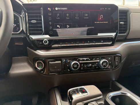 New 2026 GMC Sierra 1500 SLT AWD/4WD image 26