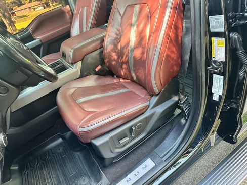 Used 2018 Ford F350 Platinum w/ Platinum Ultimate Package AWD/4WD image 13