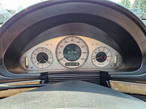 Used 2008 Mercedes-Benz E 350 4MATIC Sedan image 20