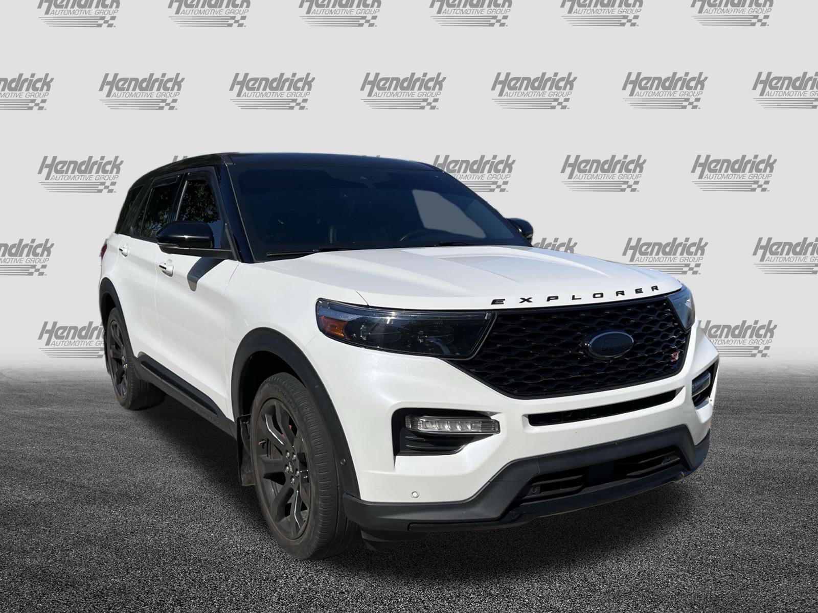 Used 2022 Ford Explorer ST w/ Equipment Group 401A AWD/4WD image 2