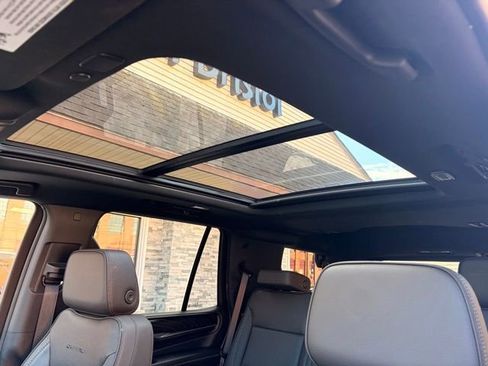 Used 2023 GMC Yukon Denali w/ LPO, Floor Liner Package AWD/4WD image 38