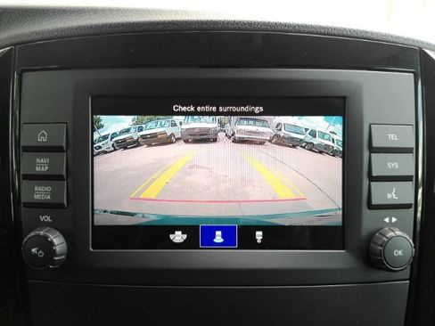 Used 2023 Mercedes-Benz Metris Passenger image 13