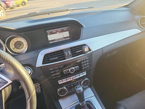 Used 2014 Mercedes-Benz C 300 4MATIC Sedan image 19