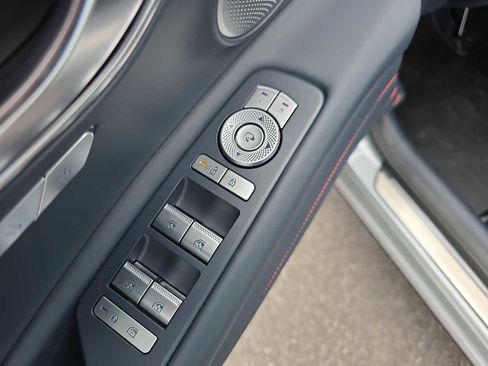 New 2026 Genesis GV80 3.5T e-SC AWD/4WD image 17