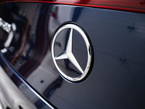 Certified 2023 Mercedes-Benz EQS 580 4MATIC Sedan image 20