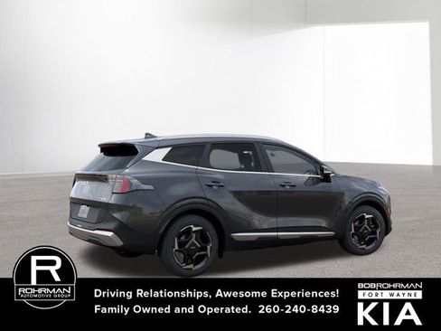 New 2026 Kia Sportage EX image 6