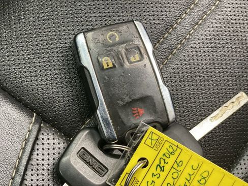 Used 2016 GMC Sierra 1500 Denali w/ Denali Ultimate Package image 27