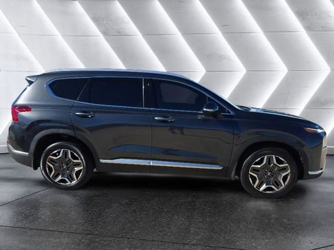 Used 2023 Hyundai Santa Fe Limited image 4