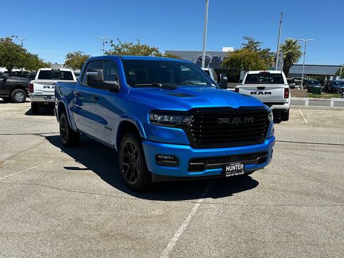 New 2026 RAM 1500 Laramie w/ Night Edition AWD/4WD image 10