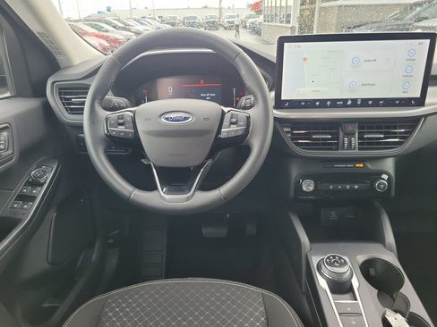 Used 2023 Ford Escape Active w/ Tech Pack #1 AWD/4WD image 12