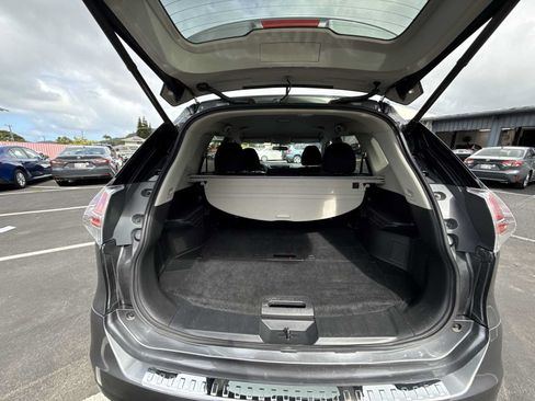 Used 2014 Nissan Rogue SV w/ SV Premium Package FWD image 24