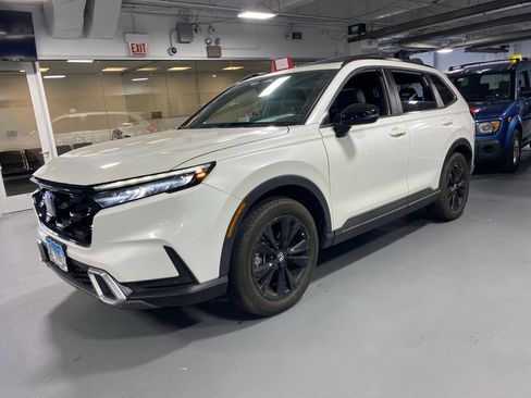 Used 2023 Honda CR-V Sport Touring image 19