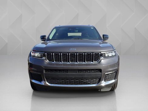 Used 2022 Jeep Grand Cherokee L Limited image 8