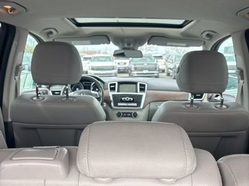 Used 2014 Mercedes-Benz ML 350 4MATIC image 34