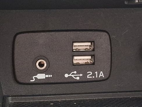 Used 2023 Subaru Crosstrek 2.0i Premium image 25