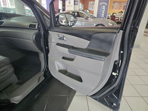 Used 2017 Honda Odyssey EX-L image 15