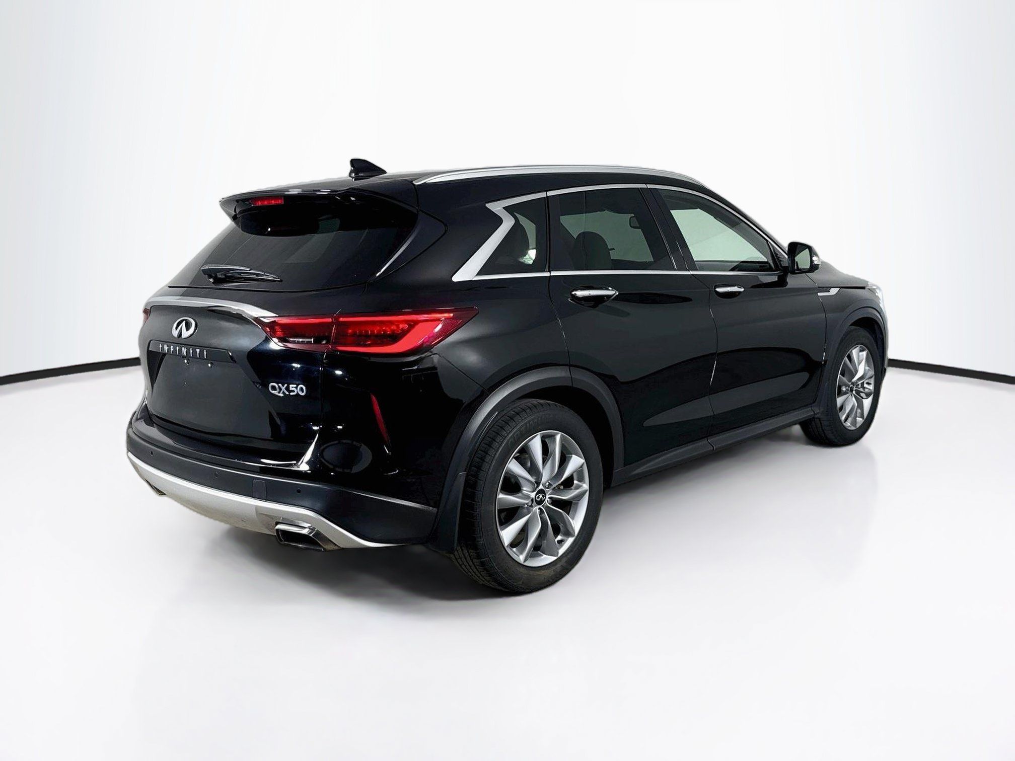 Used 2022 INFINITI QX50 Essential FWD image 33