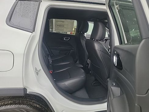 New 2026 Jeep Compass Limited image 8