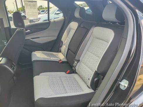 Certified 2022 Chevrolet Equinox LS w/ LS Convenience Package FWD image 16