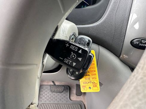 Used 2010 Toyota Sienna LE image 20