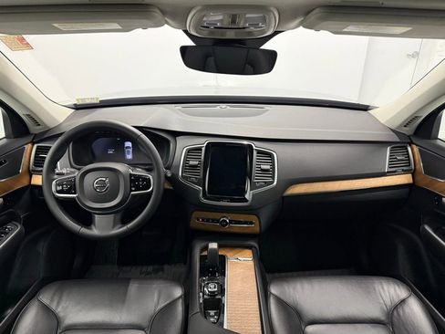 Used 2024 Volvo XC90 T8 Core image 20